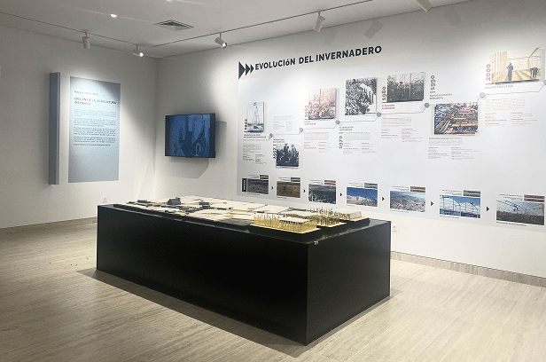 Exhibición con documentos y fotografías sobre la colonización agrícola